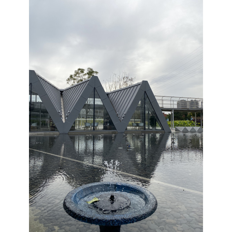 Fontanna Pompa Solarna Ogrodowa Azalia fi 180 mm