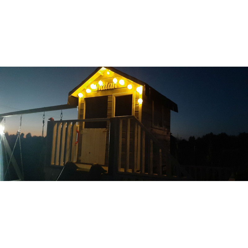 Drewniany Domek Hubert Z Dwoma Ślizgami Podwójną Huśtawką Z Platformą i Ślizgiem Oraz Ścianką Wspinaczkową