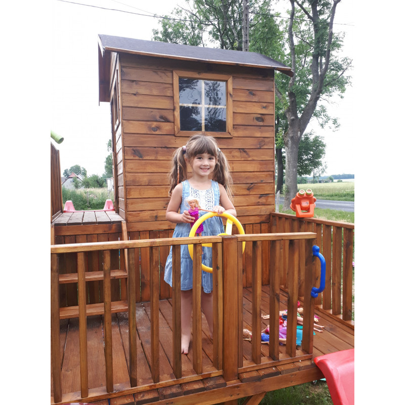 Drewniany Domek Hubert Z Pojedynczą Huśtawką Dwoma Ślizgami i Ścianką Wspinaczkową