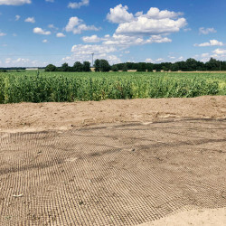 Siatka na krety 1x50m 25g/m 16x16 mm