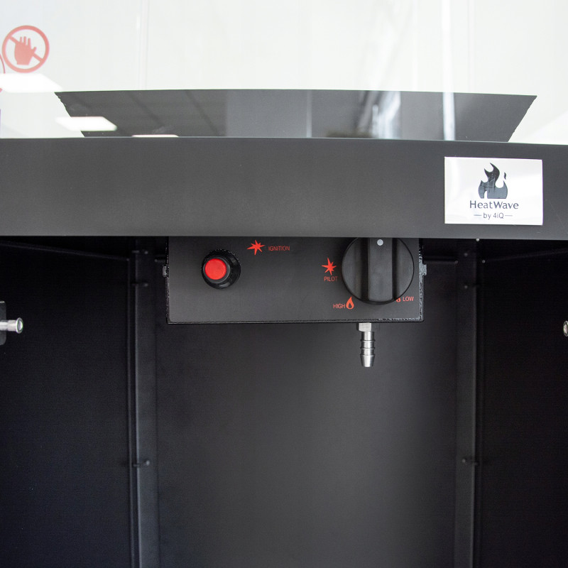 Gazowy ogrzewacz tarasowy Lava Rocks czarny stalowy 8kW z kamieniami i reduktorem