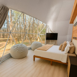 Namiot sferyczny całoroczny kopuła Ø 8m 50mkw drzwi pvc okno glamping