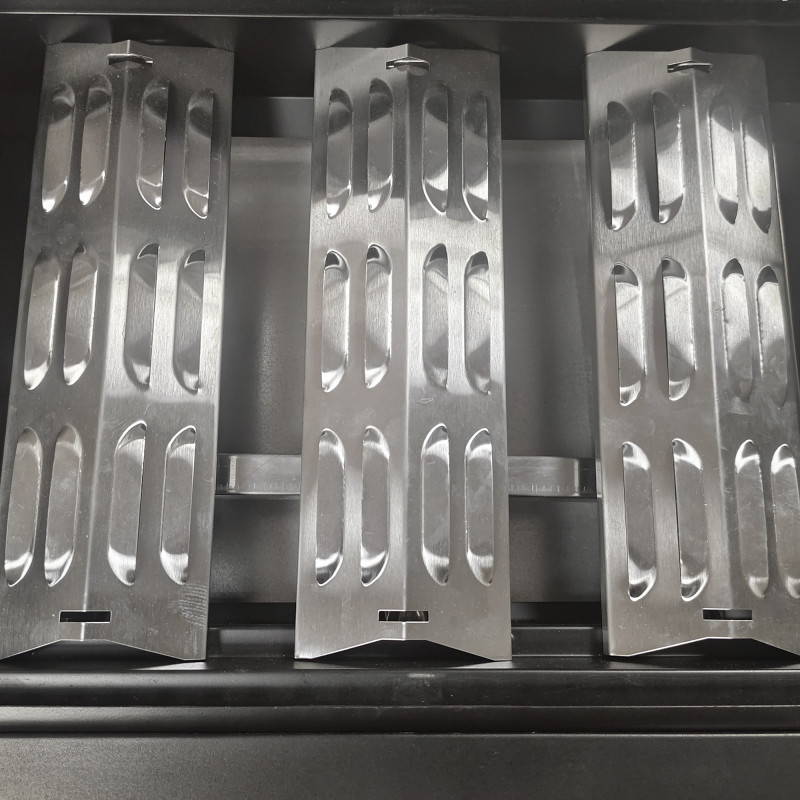 Grill gazowy HEATWAVE 3+1 LED żeliwny ruszt 11.9kW ogrodowy 113,4×49,2×109,4 cm